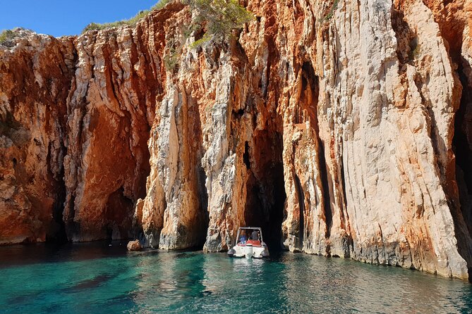 Red Rocks & Southern Side Of Hvar Private Tour - Tour Activities