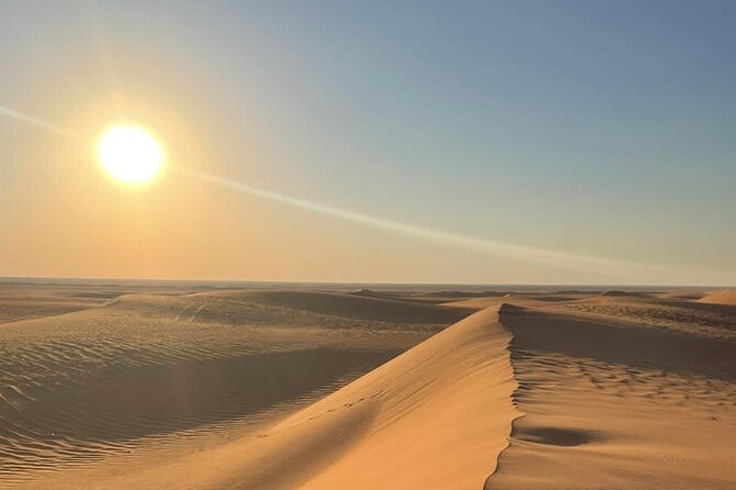 Red Sand Dunes With Dinner - 4x4ing and Sandboarding