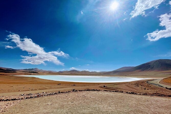 Red Stones + Altiplánica Lagoons - Visiting Altiplanic Lagoons