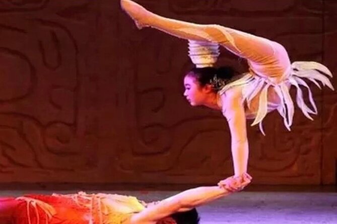 Red Theatre Beijing Acrobatics Show Ticket - Getting There