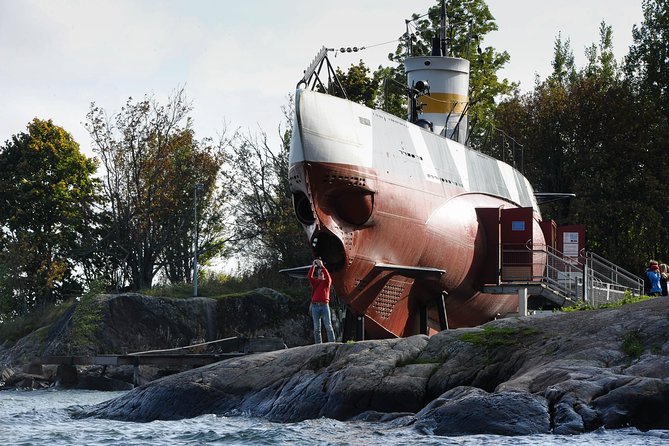Redrib Helsinki Experience 2 - Exploring Helsinkis Coastal Islands