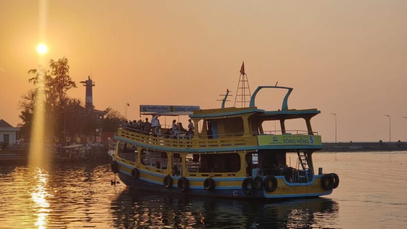 RedRiverTours - Enjoying Sunset & Night Squid Fishing - Itinerary Details