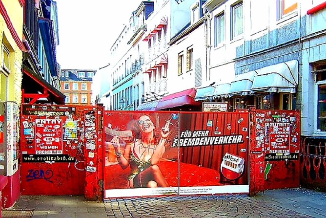Reeperbahn Neighborhood Tour - Getting There