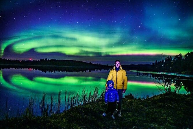 Reflections of the Northern Lights - Enhancing the Northern Lights Experience