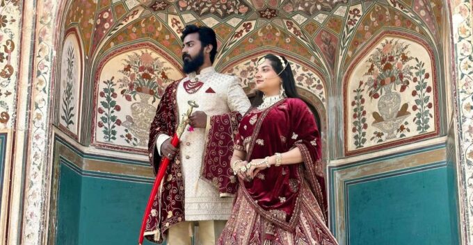 Regal Romance: Jaipurs Prewedding Enchantment - Pickup and Security