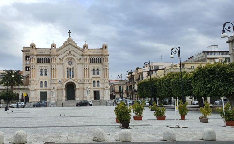 Reggio Calabria: Private Guided City Highlights Walking Tour - Tour Highlights