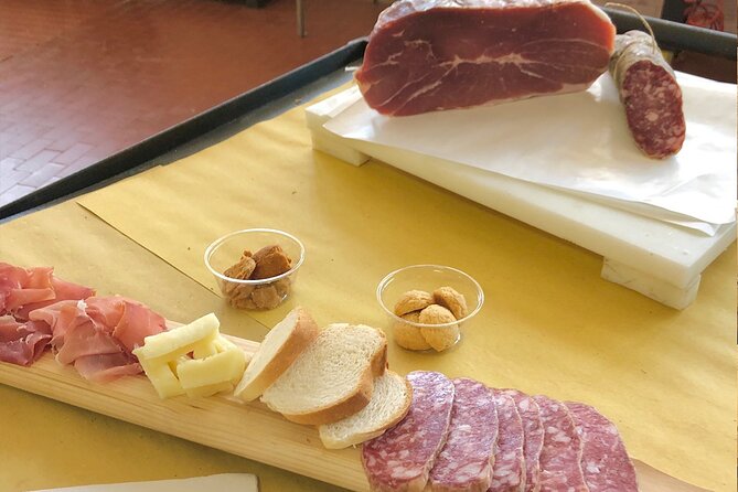 Reggio Food Tour: Parmigiano, Balsamic, Cured Meats & Wines - Transportation and Accessibility