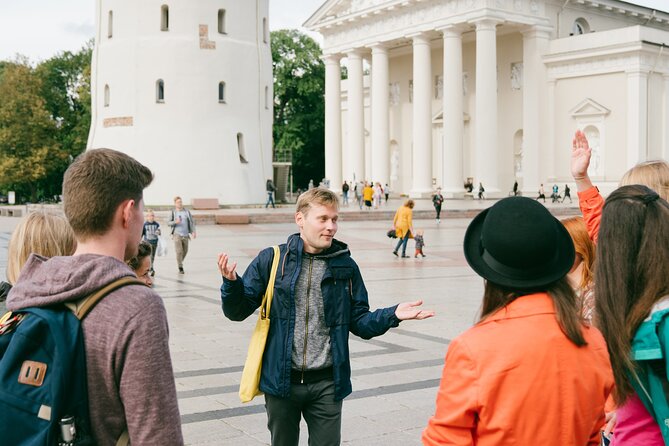 Regular Walking Tour of Vilnius Old Town - Quick Points