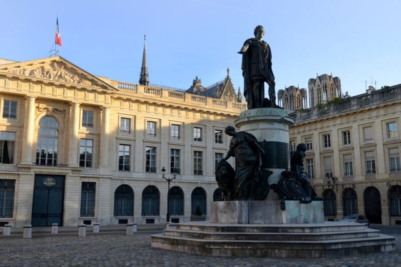 Reims : City-Center Discovery Tour and Champagne Tasting - Booking Information