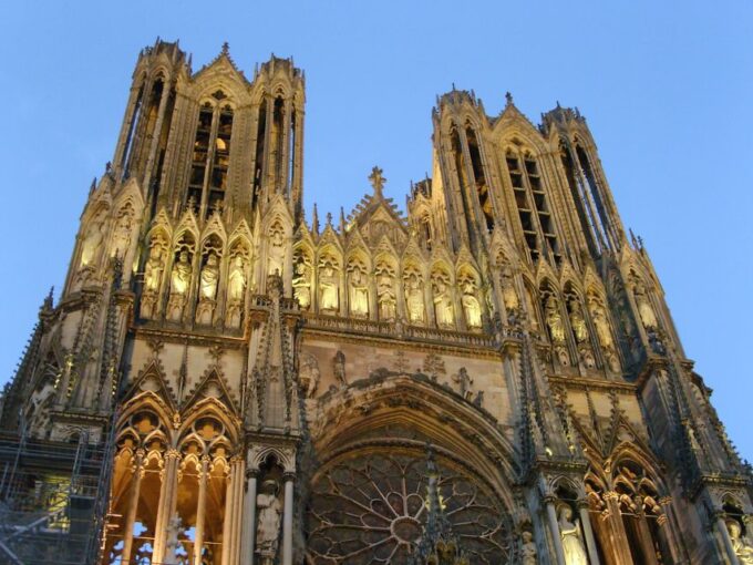 Reims/Epernay: Private Veuve Clicquot Champagne Tasting Tour - Important Information