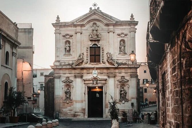 Relax on One of the Most Beautiful Beaches in Taranto - What to Expect on the Beach