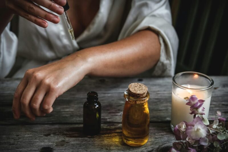 Relaxing Foot Massage (Reflexology) for Travelers - Included Services