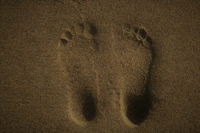 Relaxing Foot Massage (Reflexology) for Travelers - Location and Delivery
