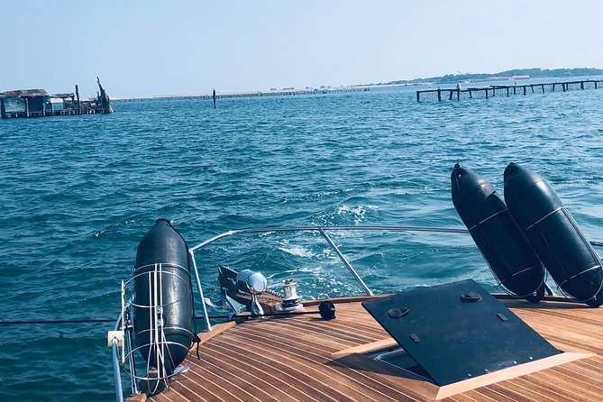 Relaxing Luxury Boat Tour of the Venetian Lagoon - Experience Highlights