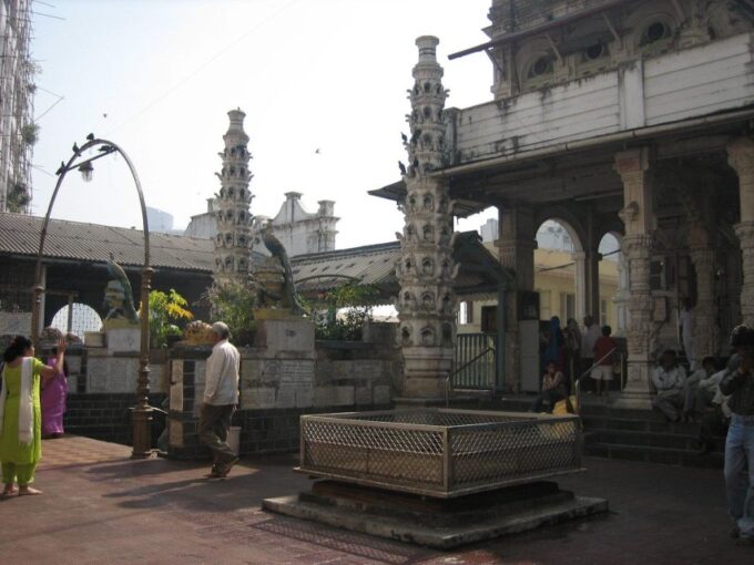 Religions of Mumbai (Guided Half Day Sightseeing City Tour) - What to Bring