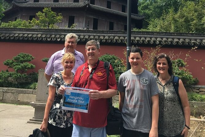 Remarkable Hangzhou Day Tour Of Serenity and Beauty of Nature - Discovering Guos Villas Traditional Garden