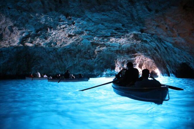 Remarkable Sites of Capri Boat Tour - Frequently Asked Questions