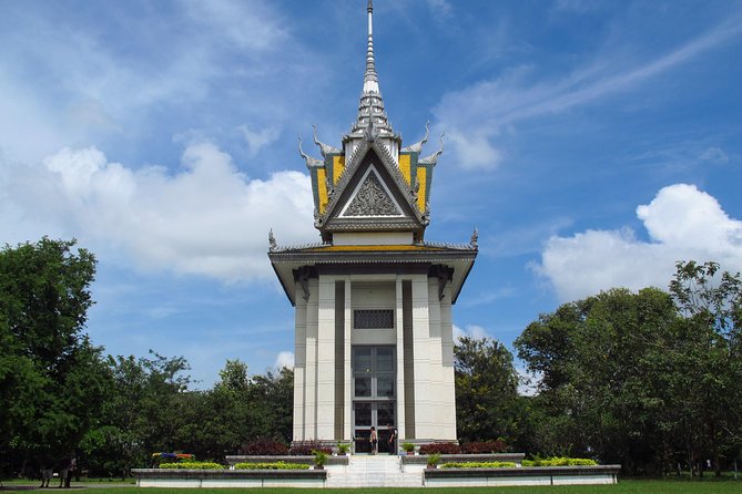 Remnants of a Khmer Rouge Era - Historical Context