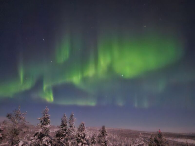 Remote Aurora Guiding in Finland - Communication and Support