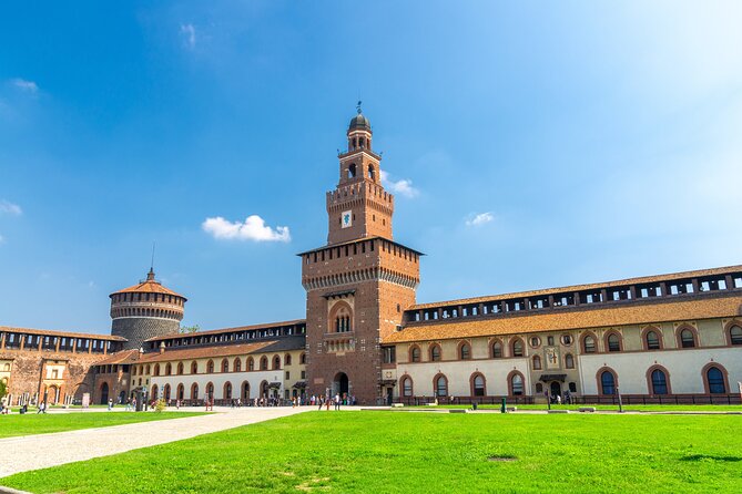 Renaissance Architecture of Milan Private Guided Tour - Architectural Marvels of Milans Old Town