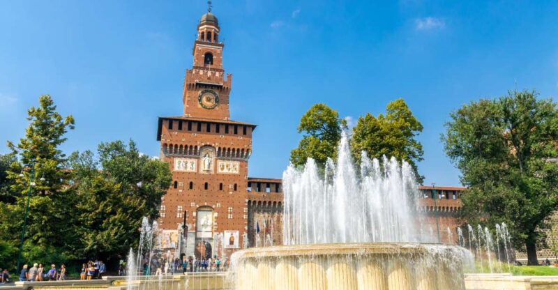 Renaissance Architecture of Milan Private Guided Tour - Key Points