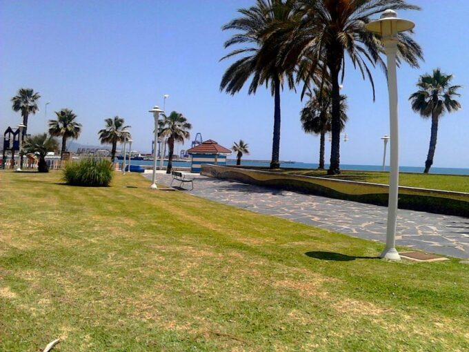 Rent a Bike in Malaga - Transportation and Meeting Point