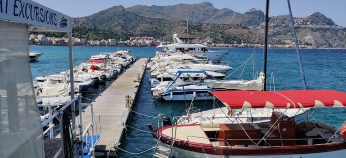 Rent a Boat in Taormina Without a License - Accessibility