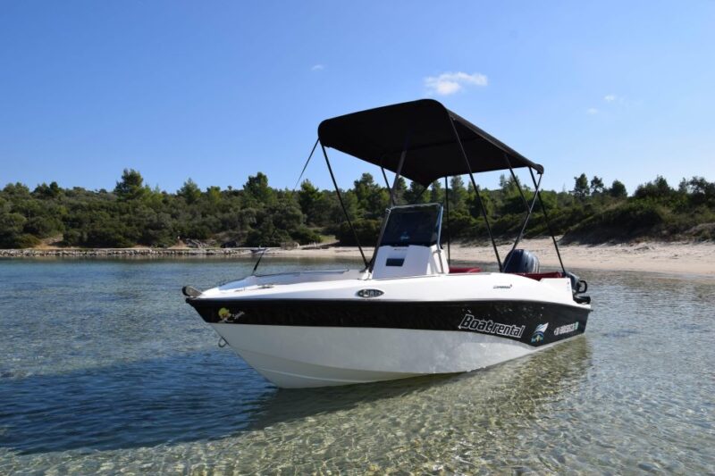 Rent a Boat No Licence Needed - Safety and Weather Conditions