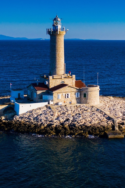 Rent a Boat up to 6 Person on Cape Kamenjak Nature Park - Good To Know