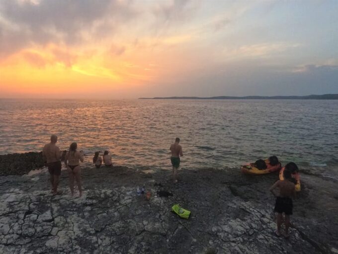 Rent a Boat up to 6 Person on Cape Kamenjak Nature Park - Customer Feedback