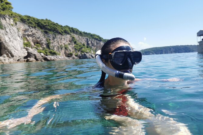 Rent a Luxury Speed Boat for Great Fun on This Elaphiti Islands Tour - Accessibility and Participation
