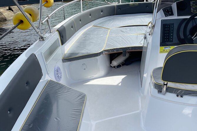 Rent a New Fully Equipped Boat in Tropea. 4 Unforgettable Hours - Fuel Consumption Payable