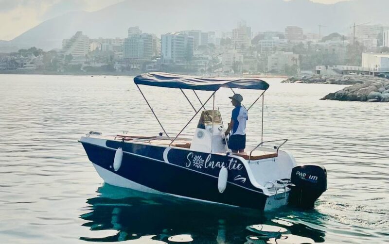 Rent a Private Boat Without a License for Dolphin Watching - Boat Features and Specifications
