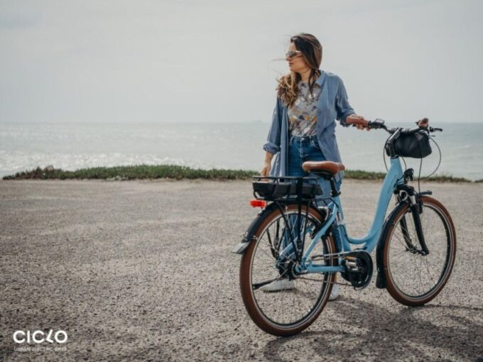 Rent an Electric Bike With Bosch Motor - Flexible Exploration