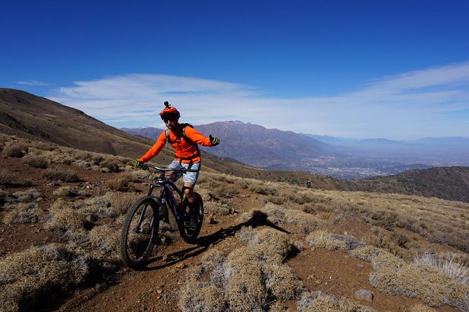 Rent an Electric Mountain Bike in Santiago to Ride in a Bike Park - Preparing for the Tour
