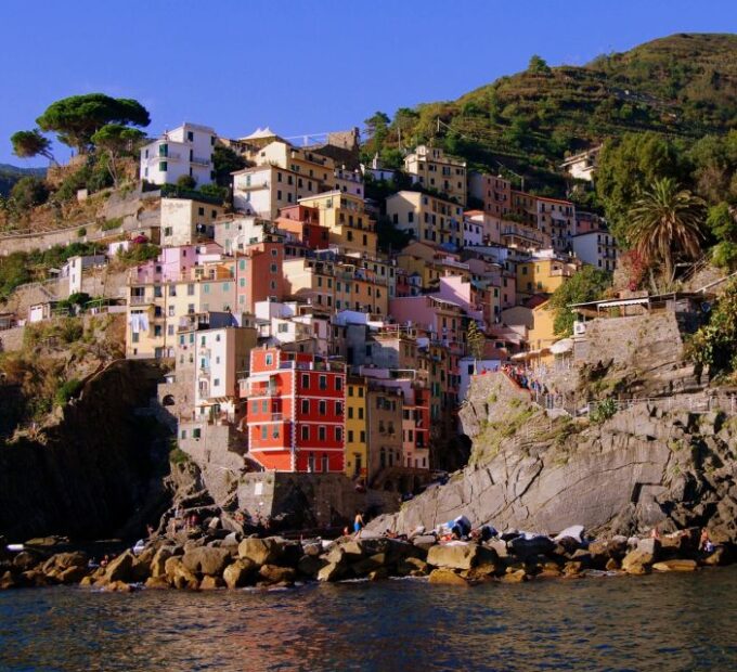 Rent Canoe - Kayak Riomaggiore - Location and Accessibility