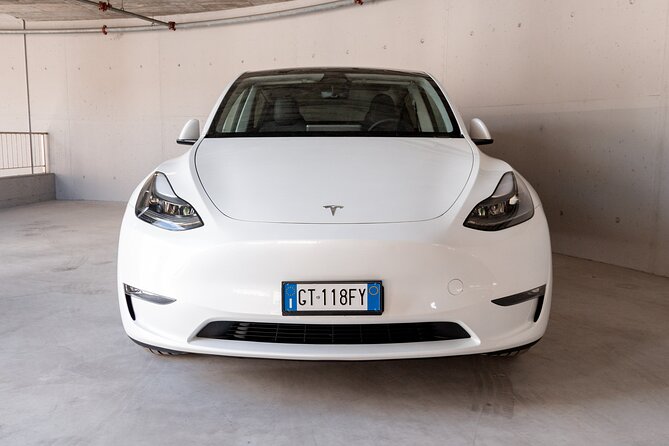 Rent Tesla Model Y LR - Tesla Model Y LR Specifications