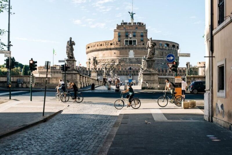 Rent Top E-Bike for an Epic Day in Rome - Plan Your Perfect Day in Rome