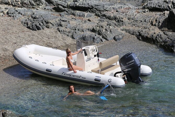 Rental Capelli Tempest 530 Max. 6 People 40 Hp - Rental Overview