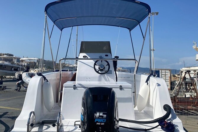 Rental of New Motor Catamaran Without License in Malaga - Customer Experience