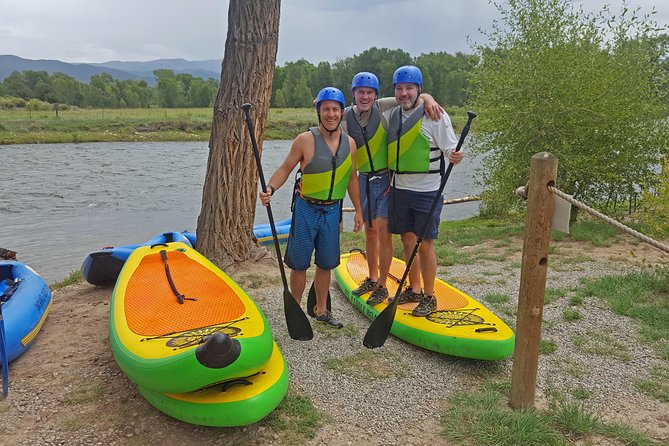 Rentals: 1-Day Raft Accessories (Pfd | Helmet | Splash Jacket) 1 Person - Key Points