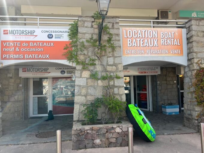 Renting a Boat Without a License - Frequently Asked Questions