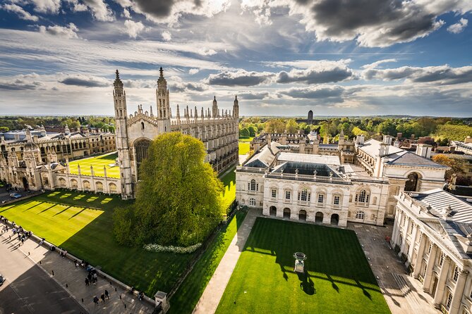 Replaced: Private Dublin Tour With Trinity College - Highlights of the Tour