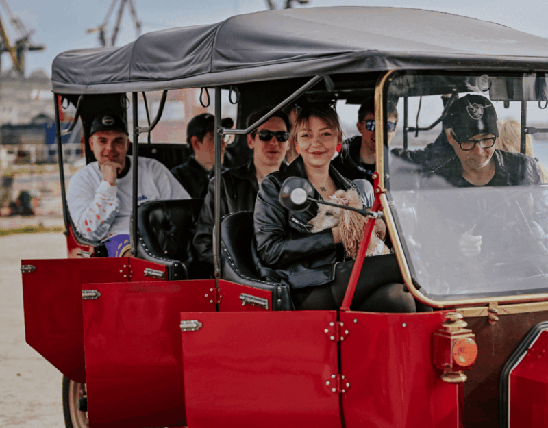 Reservation for Sightseeing in Retro Cars, Gdansk - Customer Ratings and Reviews