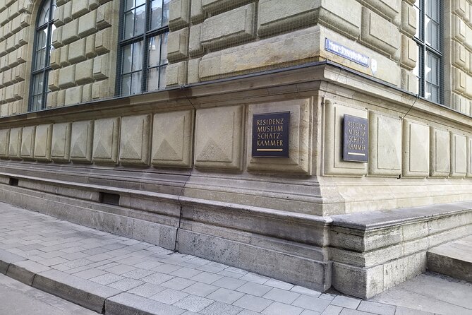 Residence Munich Private Tour Including Entrance Ticket - Customer Reviews