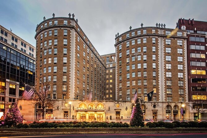 Residences of the Presidentses Walking Tour: Lafayette Square & Foggy Bottom - Uncovering Unique Presidential Stories