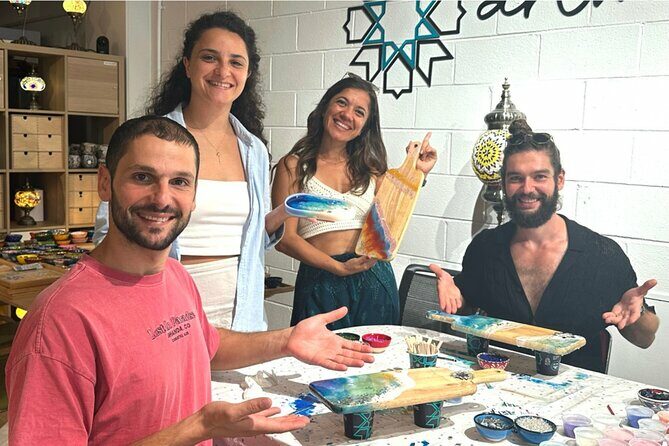Resin Art Classes Sydney: Cheeseboards & Coasters - Who Should Consider This Workshop?