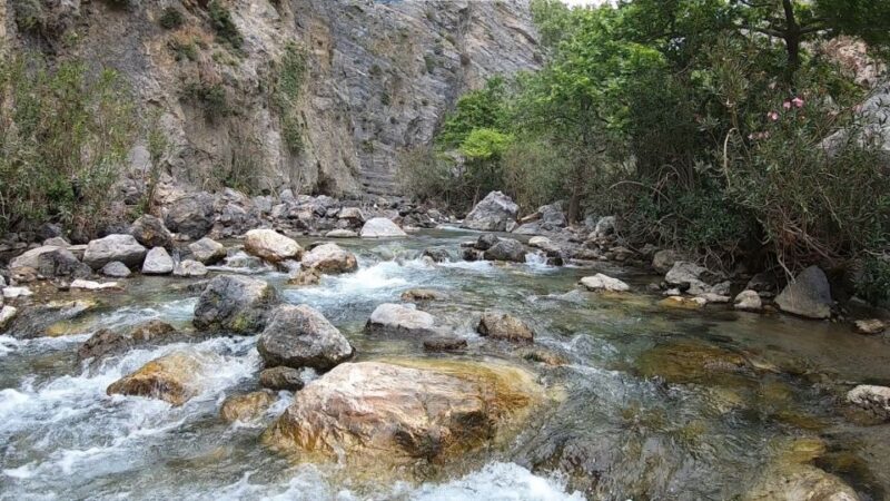 Rethymno: Canyoning Tour in the Kourtaliotiko Gorge - Specialized Canyoning Instructors