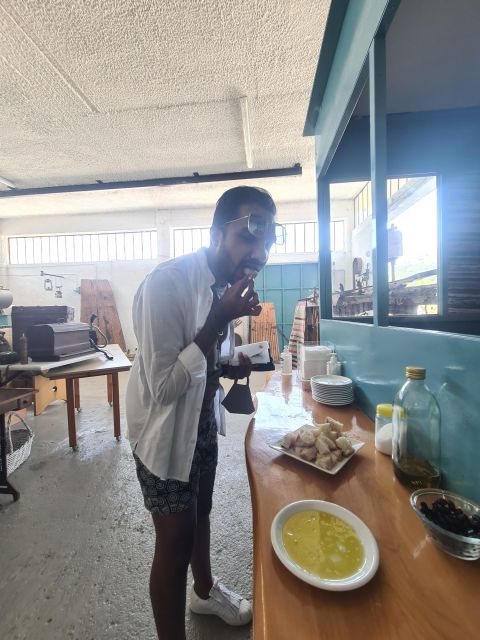 Rethymno Half Day Wine Tasting-Olive Oil Factory-Kourna Lake - Kournas Lake