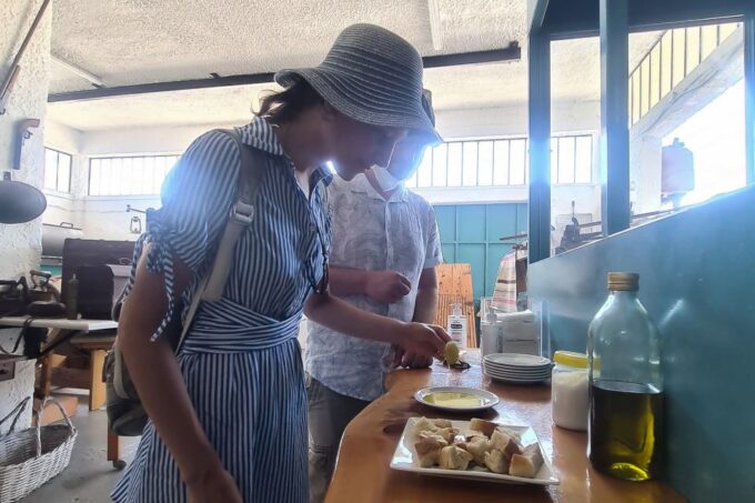 Rethymno Half Day Wine Tasting-Olive Oil Factory-Kourna Lake - Recommended Attire